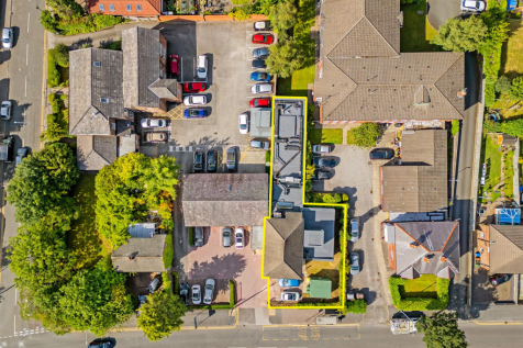 Aerial yellow edge.png