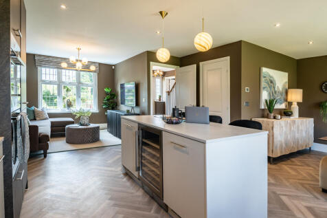 Harrogate Lifestyle, Kitchen, dining, Family area, Internal