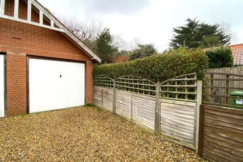 Garage and parkin...