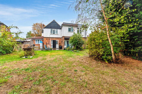 149 Ash Street, Ash, Aldershot, Surrey, GU12 6LJ