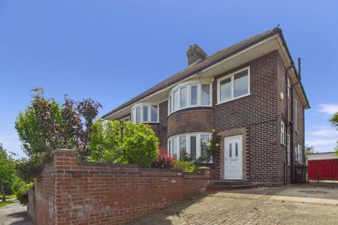 CAM05068G0-PR0035...