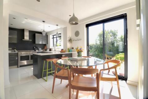 Breakfast kitchen