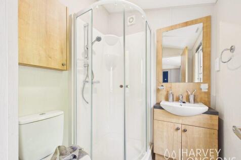 Willerby Cranbrook en suite shower room