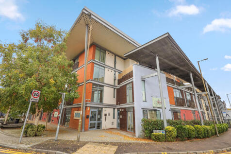 Flat 5, 533 Whippendell Road, Watford WD18 7QF