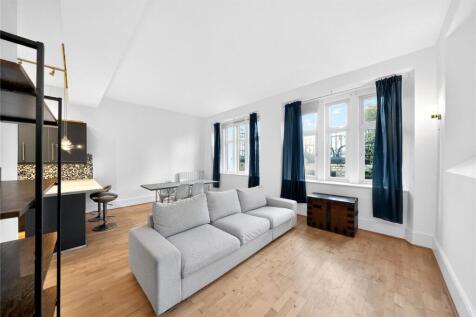 1-bed flat on Old Kent Road, London, SE1, £2,250/mo