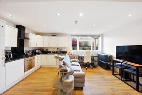 Flat 10, 13 St. Peters Road - PDAAtBT7CIY4Cq2v1R92