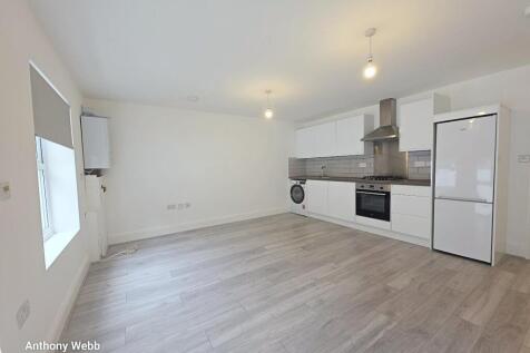 Reception/Kitchen