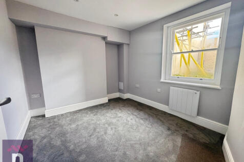 Grosvenor Street, Central, Cheltenham, GL52 photo 4