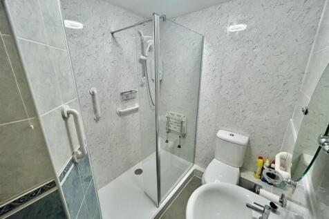 Deermoss Lane, Whitchurch. photo 4