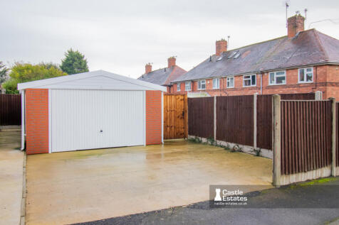Garage &amp; Driveway