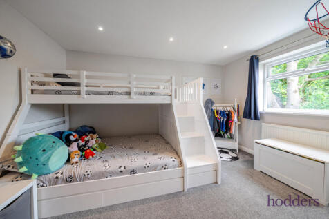 6ae238c9-cf37-447...