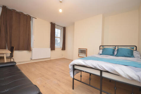 Double Room to Rent in Flat Share