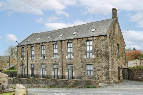 Saddleworth Court