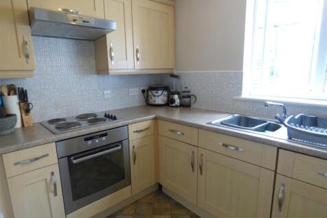 Queen Street, Cleckheaton, West Yorkshire, BD19 photo 4