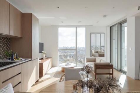London, EC1V - property photo