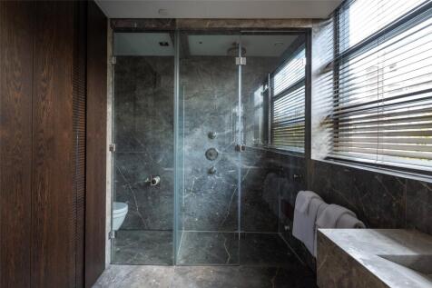 Principal Ensuite