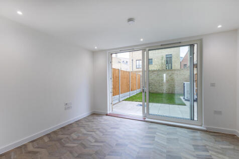 100544_Plot 637 1 Woodhill Trinity Park-4.jpg