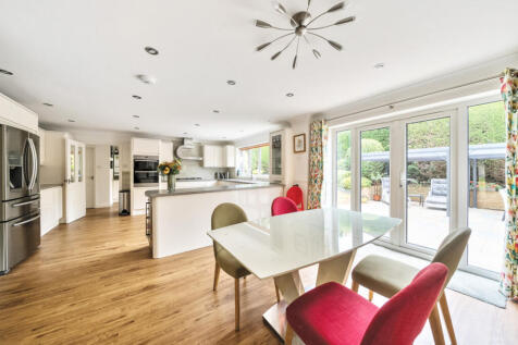 1331533-15-688925...