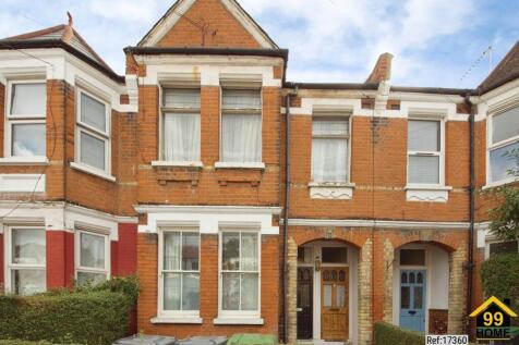 Lyndhurst Road, London, Greater N22 photo 2
