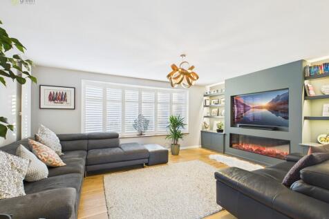 CAM03830G0-PR0240...