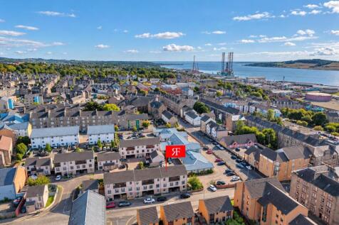 23 Brown Constable Street Dundee-19.jpg
