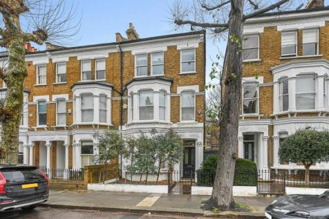 FBL - Melrose Gardens - Exterior3 (1).jpg