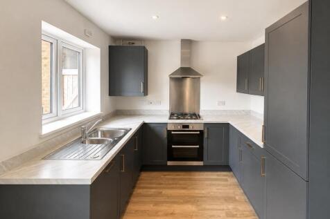 Priestley Drive, MK4 photo 5