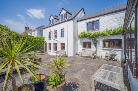 Property video thumbnail