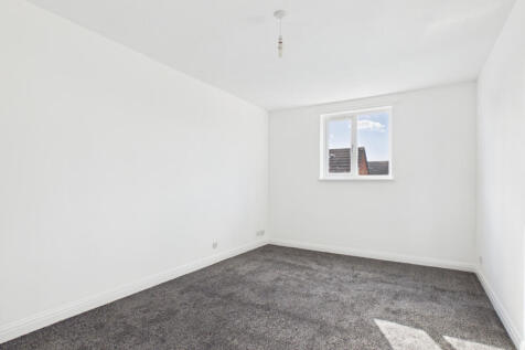 First Floor unfurnished flat