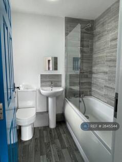 Bedroom 10 - Ensuite 