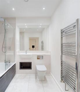 Barrain London - Property to rent in Beckton