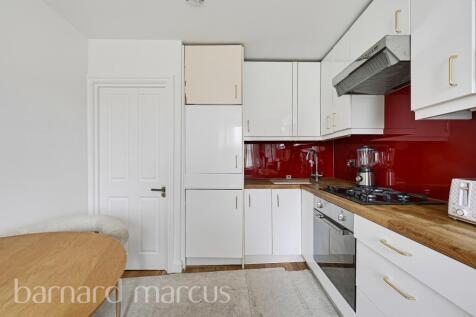Hogarth Road, London photo 4
