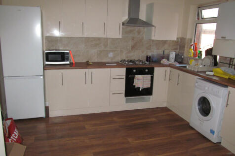 3-bed flat on Wokingham Road, Reading, Berkshire, RG6, £1,600/mo