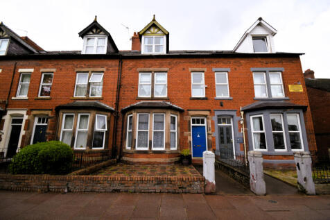 2 bed flat to rent Warwick Road, Carlisle CA1