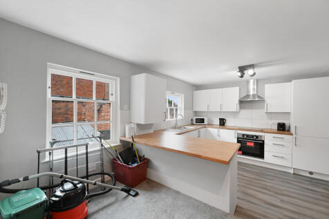 Flat 1, 21 Clemens Street, Leamington Spa photo 4