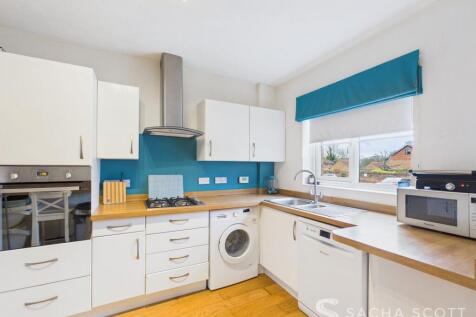 Kitchen / Breakfast Room