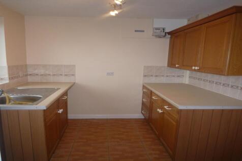 1 Golf Bungalow - Kitchen.JPG