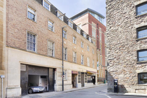 6 Bedroom Flat in BS1 5DY