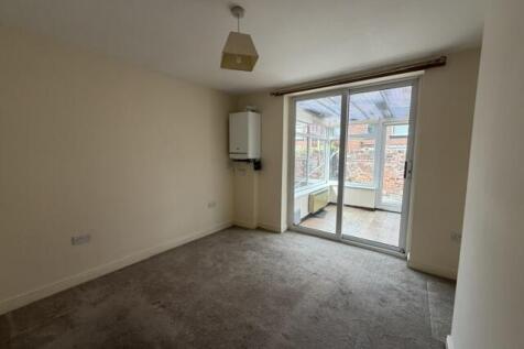 Mayfield Road, Chorley, Lancashire photo 5