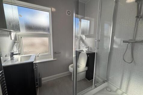 8, Ashley Road, Bangor photo 3