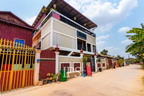 6 Unit Apartment Building For Sale - Svay Dangkum, Siem Reap