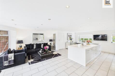 CAM04261G0-PR0080...