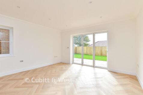 Kitchen/ Dining/ Family Room