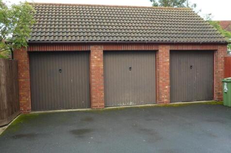 Garage en bloc (middle one).jpg
