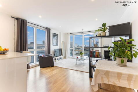 London, E3 - property photo