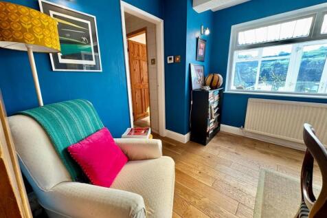 PHOTO-2025-04-07-19-38-15 (15).jpg