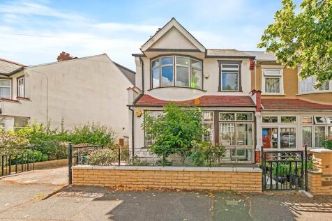 10-590624 Chesham Crescent -67-small.jpg
