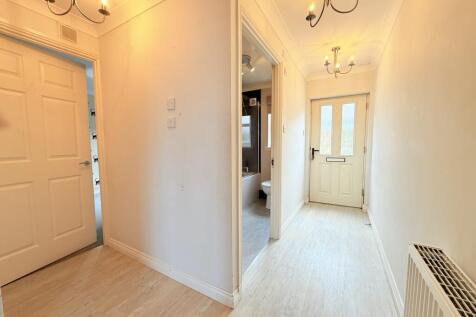 15A Terregles Street, Dumfries, DG2 9AA - Braidwoo