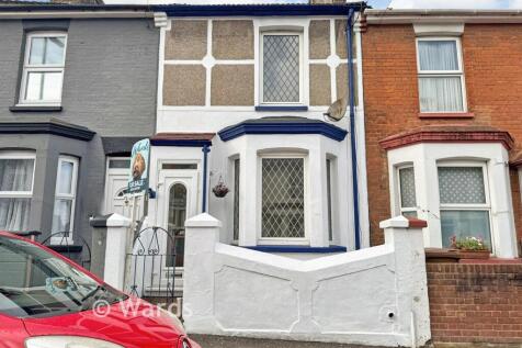 Gillingham, ME7 - property photo