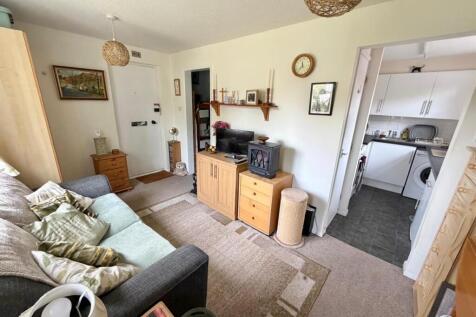 Living Room/Bedroom